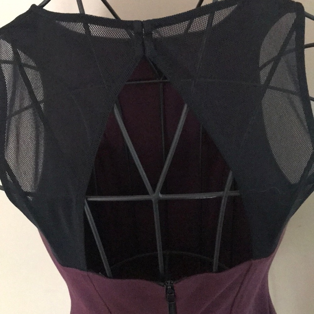 Intermix Top - Picture 3 of 3